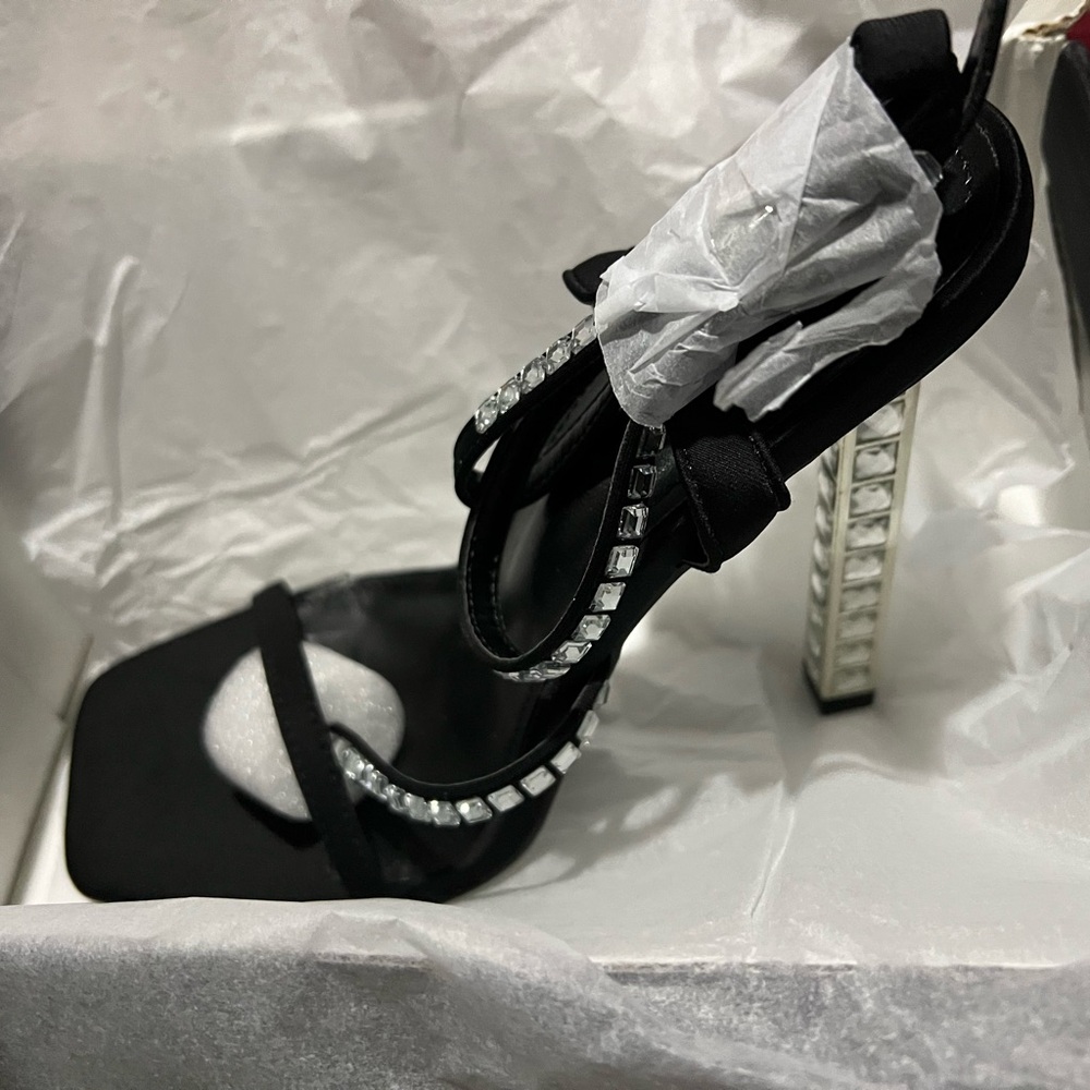 ORIANA Black Heels Fashion Nova